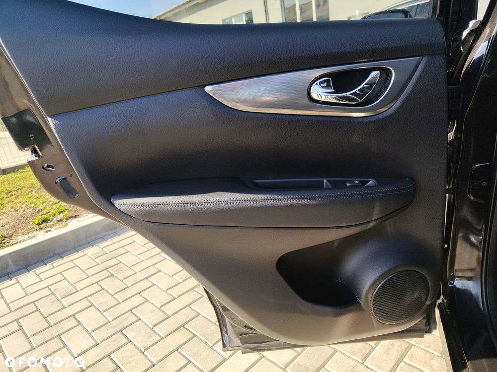 Nissan Qashqai 1.6 DIG-T Tekna - 25