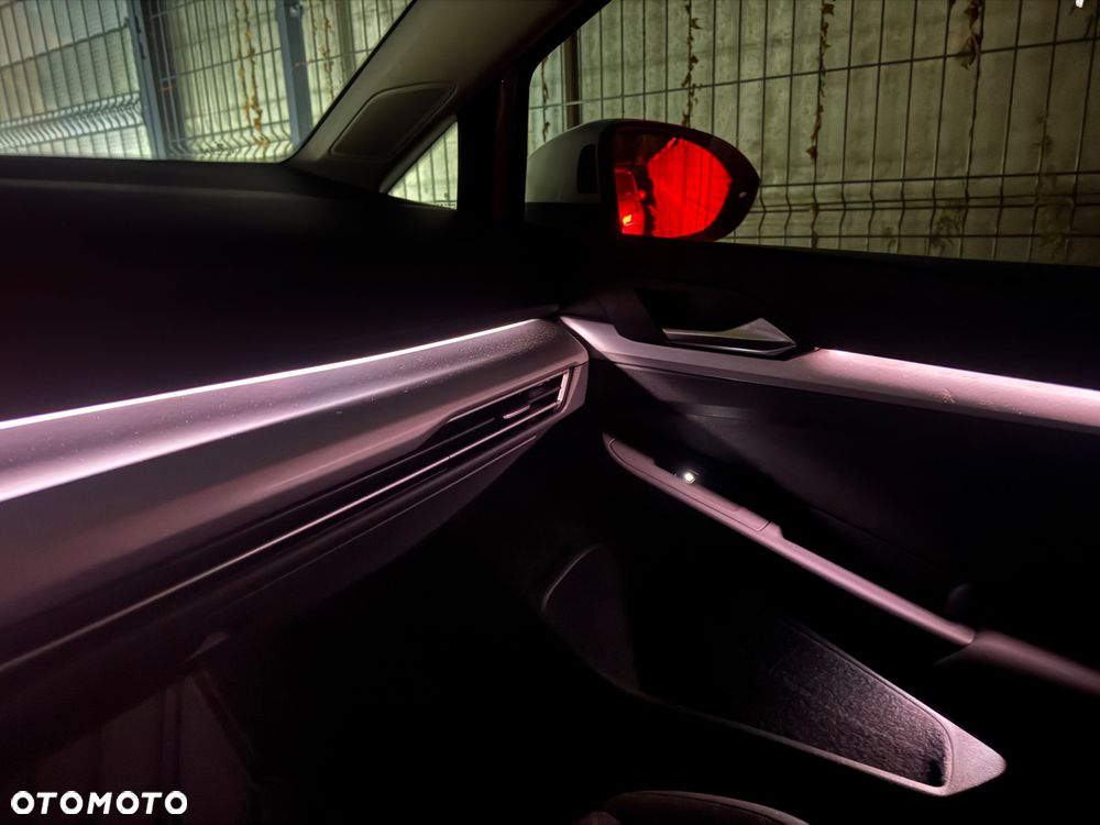 Volkswagen Golf VIII 2.0 TDI Life - 3