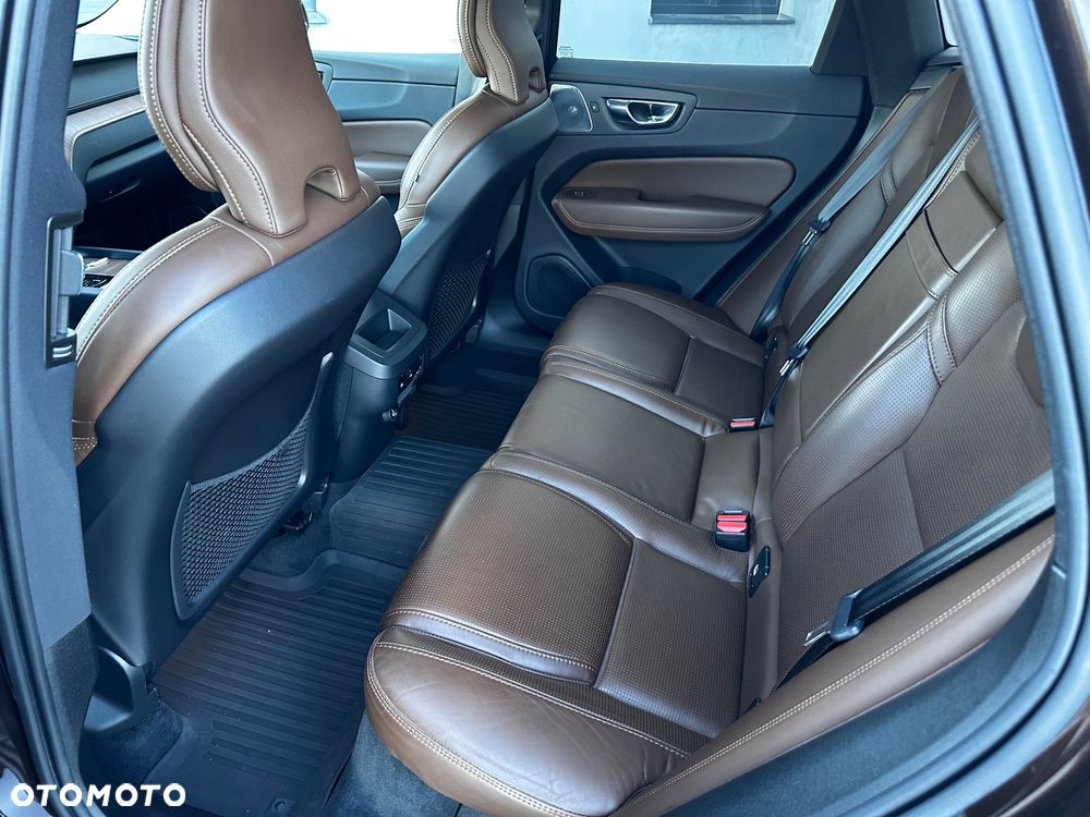Volvo XC 60 - 17