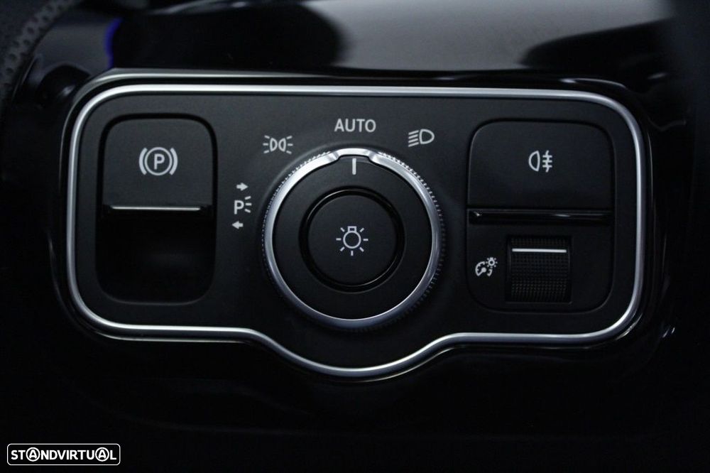 Mercedes-Benz A 180 d - 28