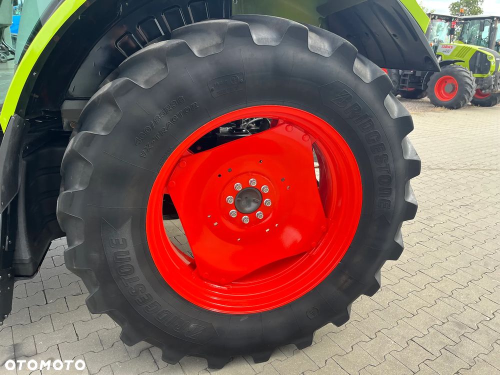 Claas Arion 530 - 11