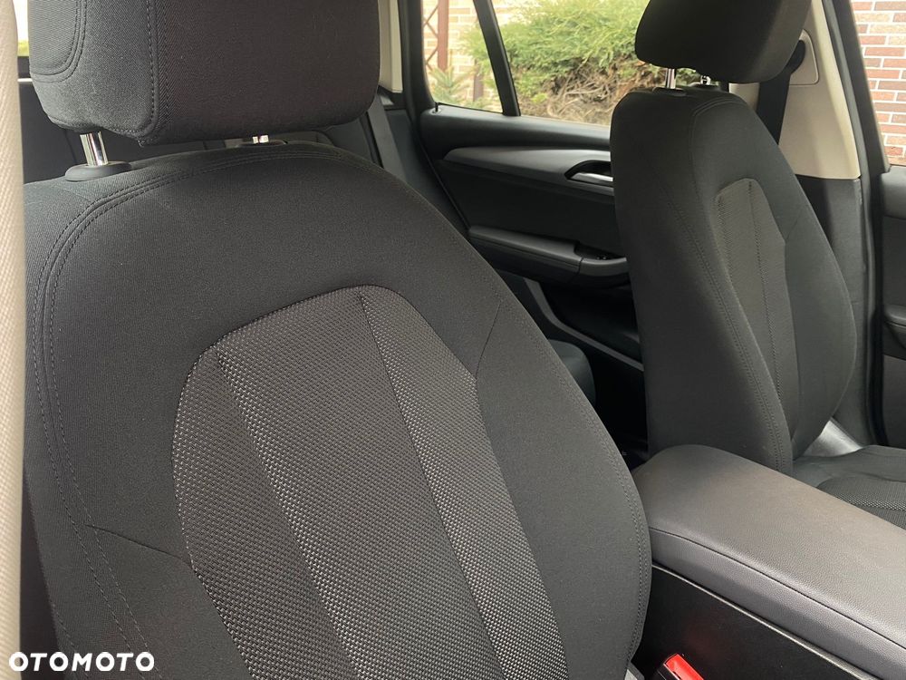 BMW X3 xDrive20i Advantage - 22