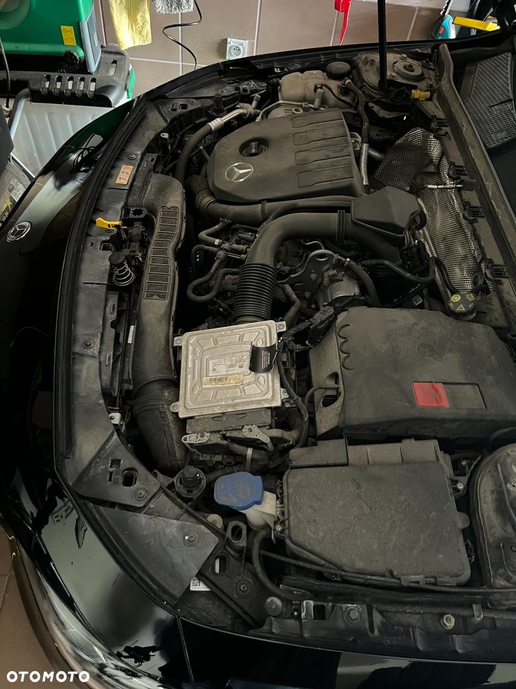 Mercedes-Benz CLA 180 Progressive 7G-DCT - 25