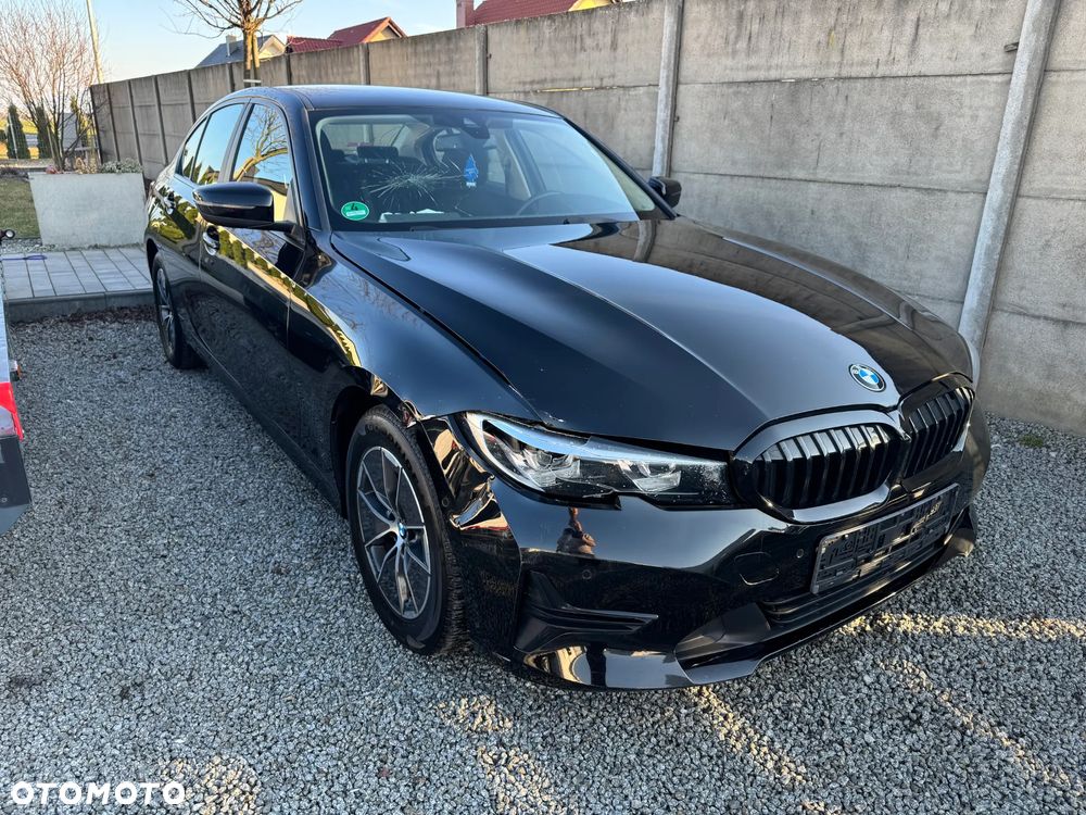 BMW Seria 3 318d mHEV - 1