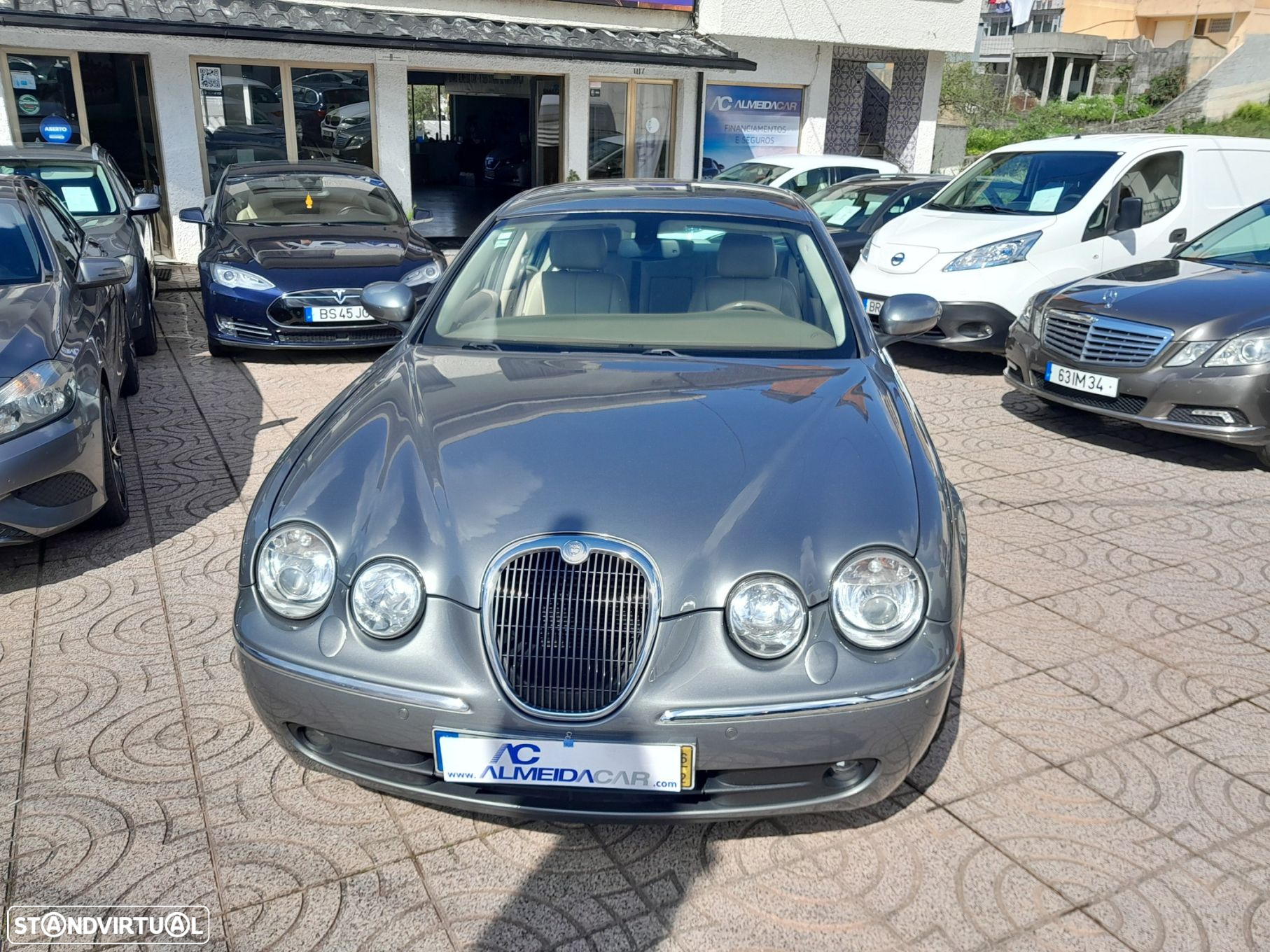 Jaguar S-Type 2.7 D V6 Executive Auto. - 26