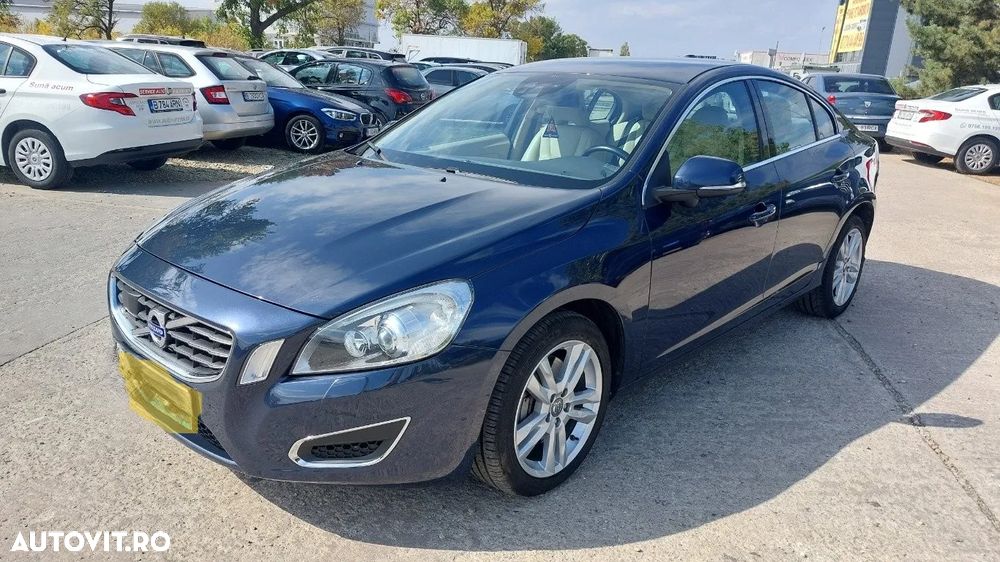 Volvo S60 D5 Summum - 8