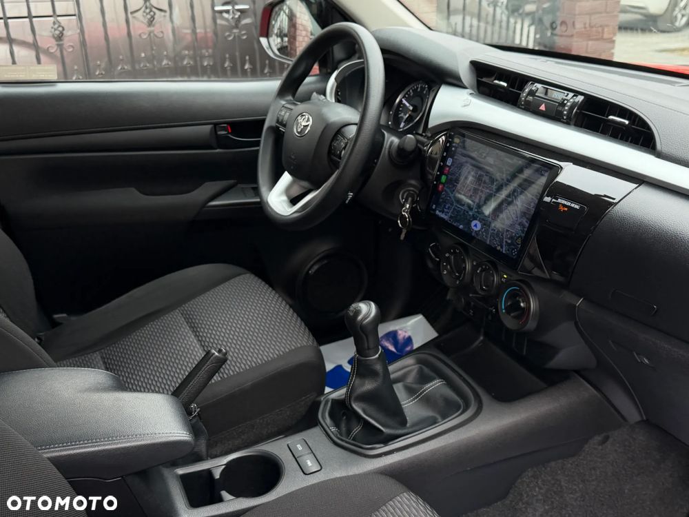 Toyota Hilux 2.4 D-4D Double Cab DLX 4x4 - 14