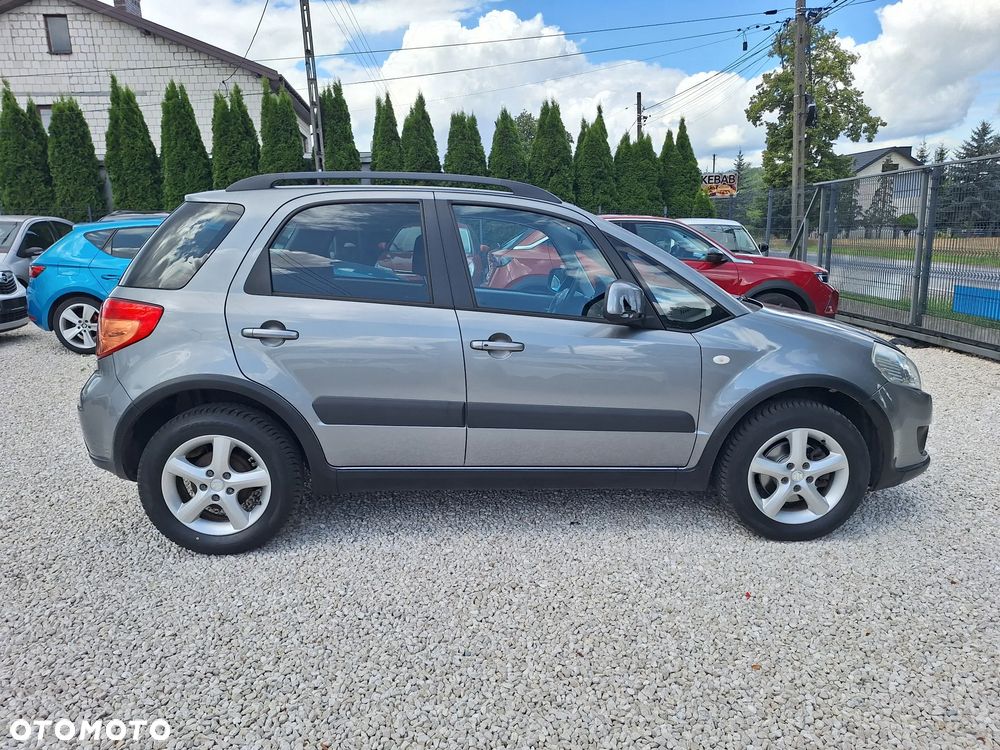 Suzuki SX4 1.6 VVT 4x4 Comfort - 12