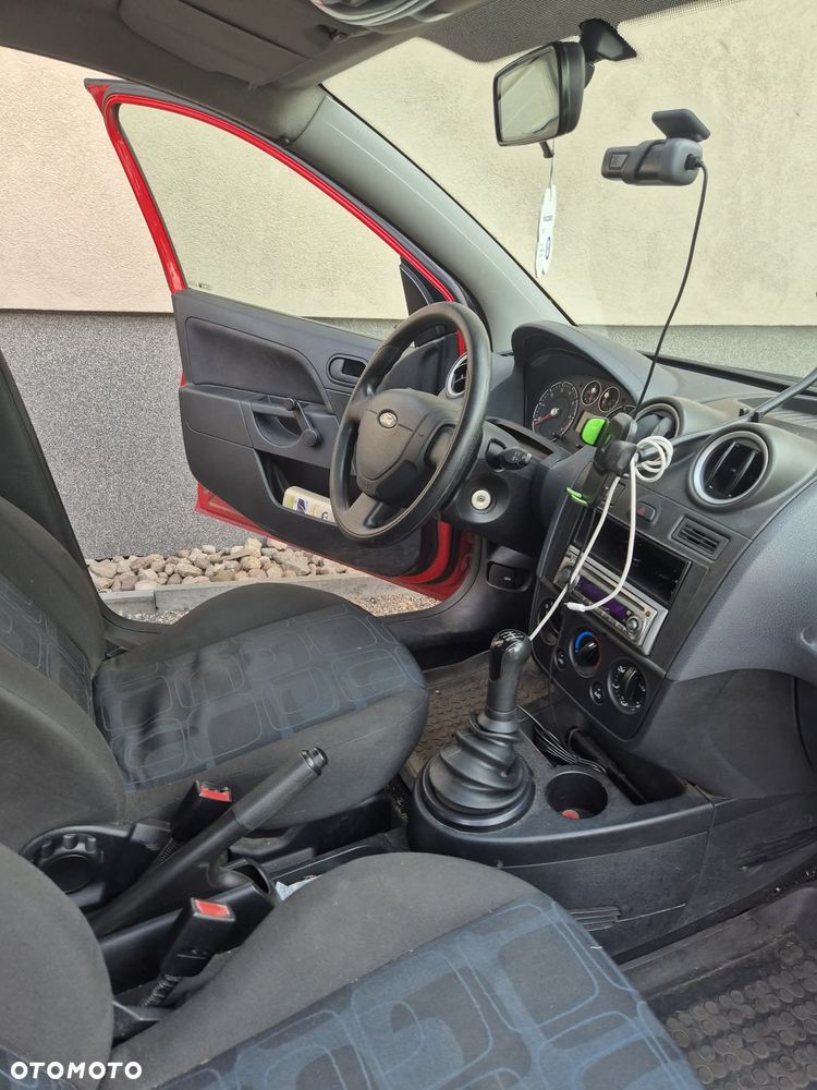 Ford Fiesta 1.25 - 10