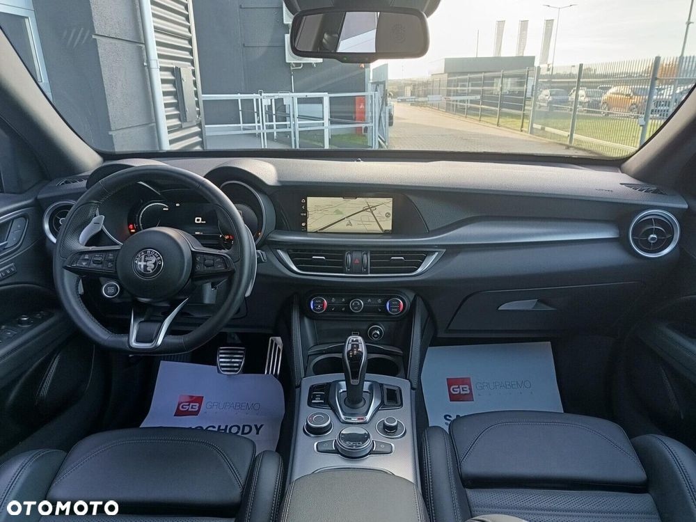 Alfa Romeo Stelvio 2.0 Turbo Veloce Q4 - 22