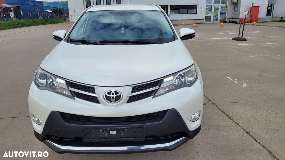 Toyota RAV4 2.2 D-4D 4x4 - 2