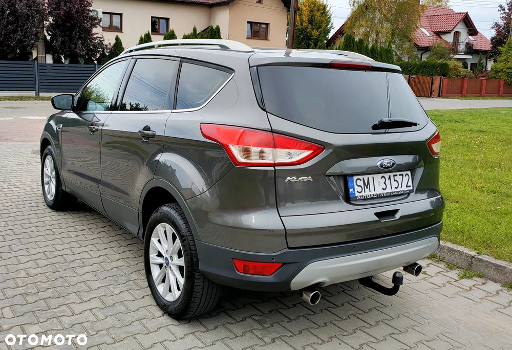 Ford Kuga - 2