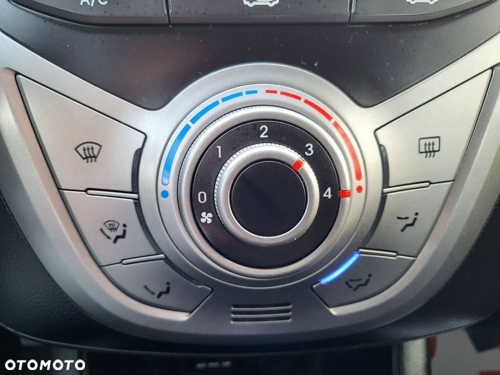 Hyundai ix20 - 30