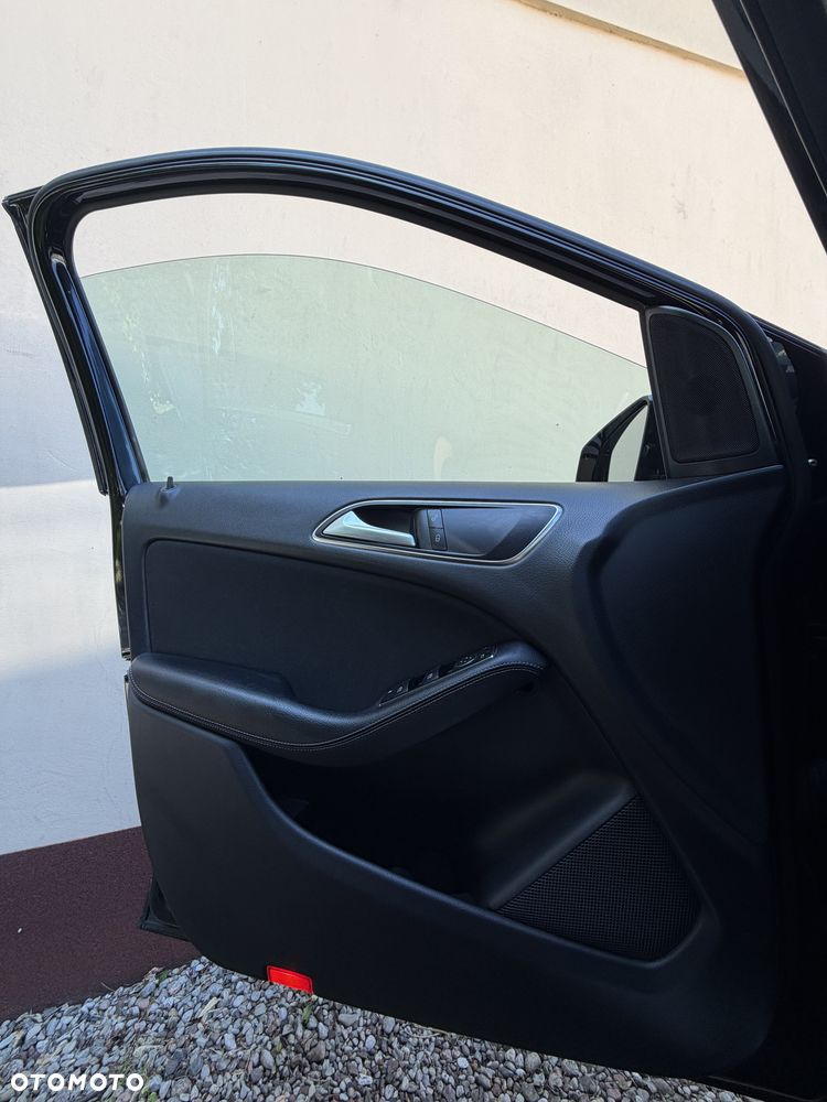 Mercedes-Benz Inny - 21
