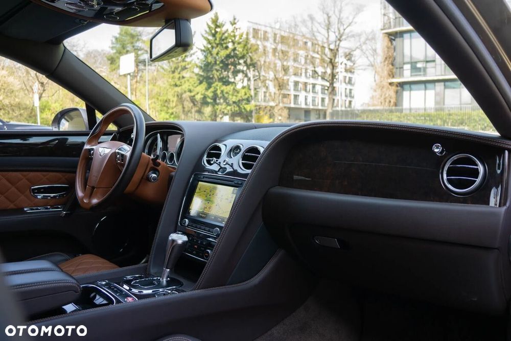 Bentley Flying Spur - 19