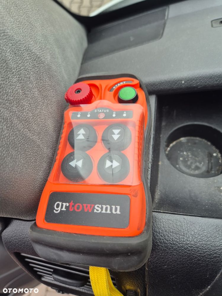 Mercedes-Benz Sprinter 316 CDi / KONTENER / WINDA  / TEMPOMAT / 3 MIEJSCA / 1 WŁ / SERWISOWANY - 26