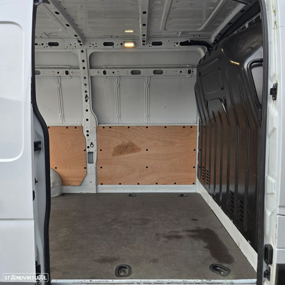 Renault Master E-Tech - 21