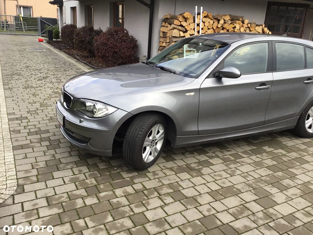 BMW Seria 1 - 1