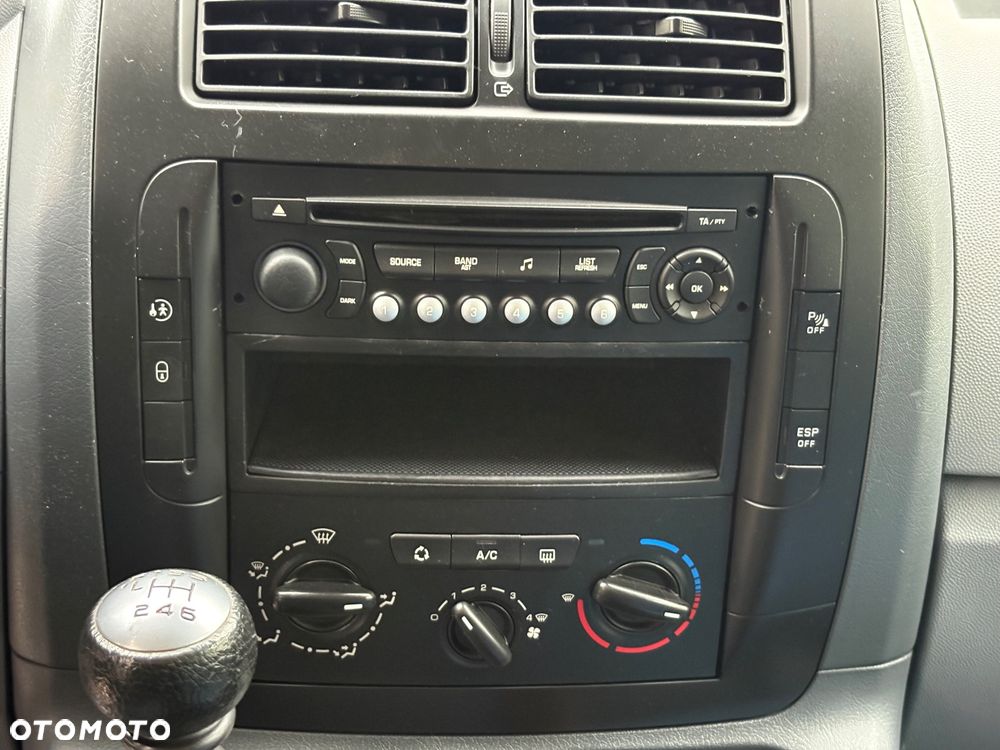 Fiat Scudo L1 (5-Si.) Panorama Executive - 12