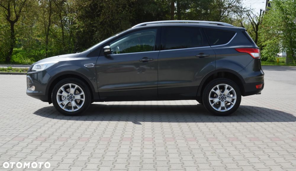 Ford Kuga - 2
