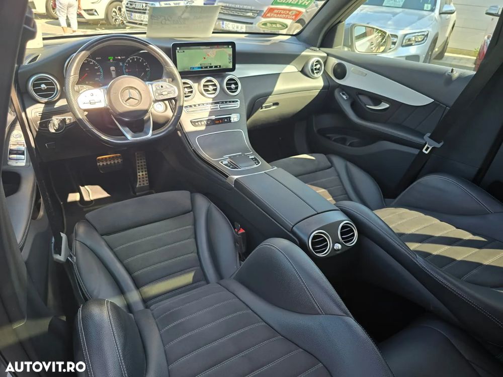 Mercedes-Benz GLC 300 e 4Matic 9G-TRONIC Edition AMG Line - 8