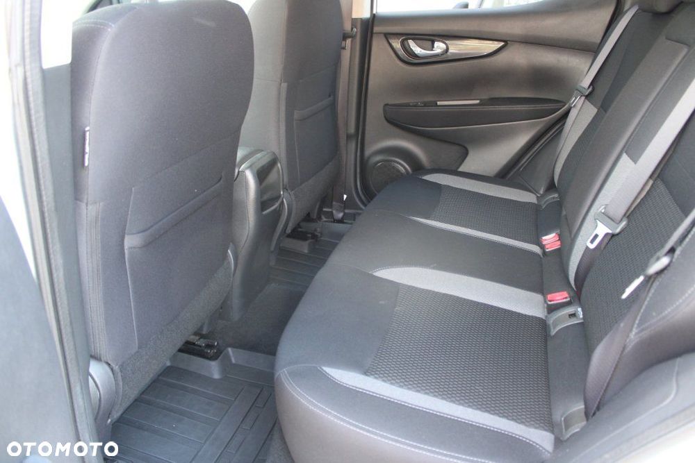 Nissan Qashqai - 16