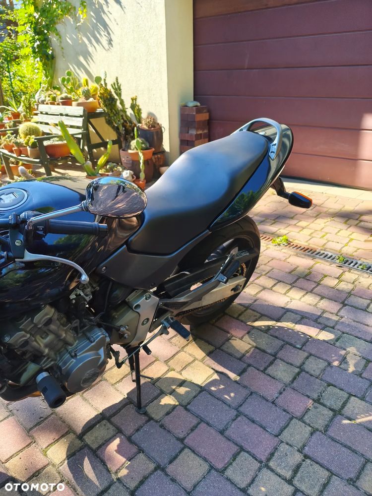 Honda CB - 22