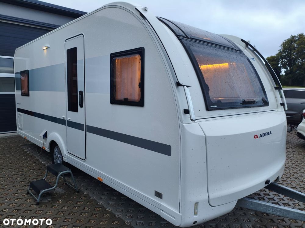 Adria ADORA 522 UP Panorama namiot i aneks podgrzewana podłoga duża lodówka jak hobby ufe 540 560 fendt camping dostawa - 7