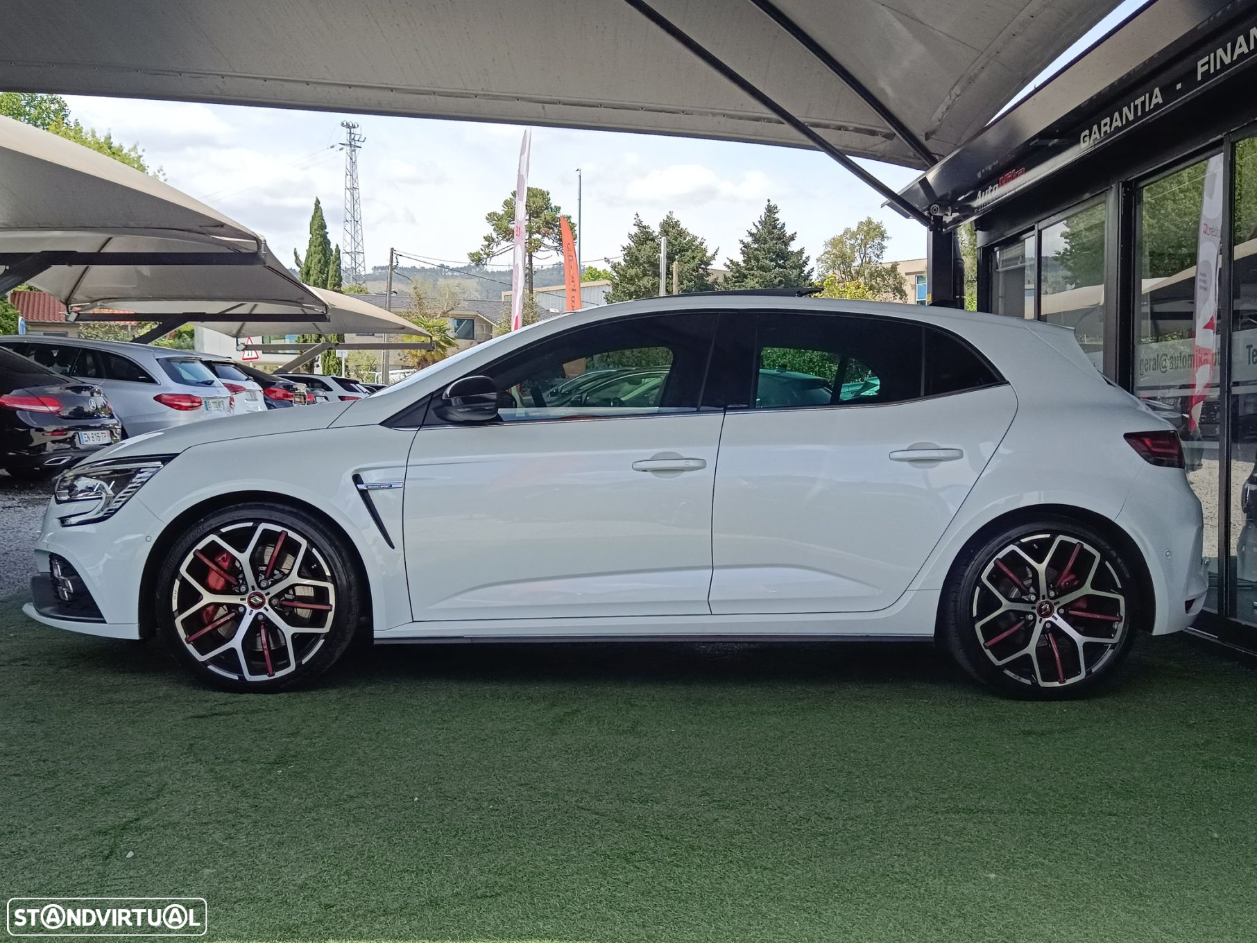 Renault Mégane TCe 300 GPF EDC R.S. TROPHY - 13