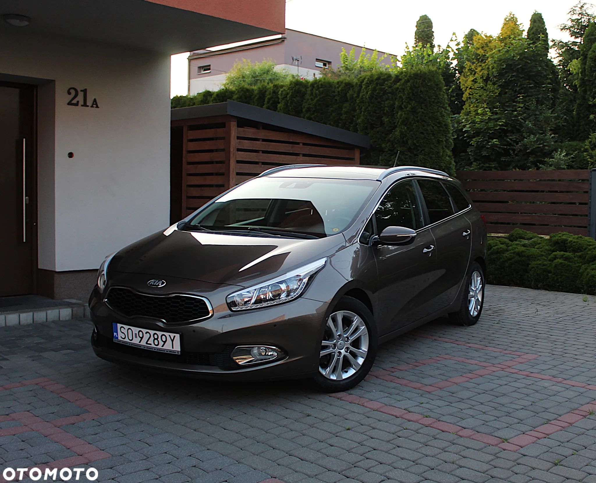 Kia Ceed Cee'd 1.6 GDI Business Line - 1