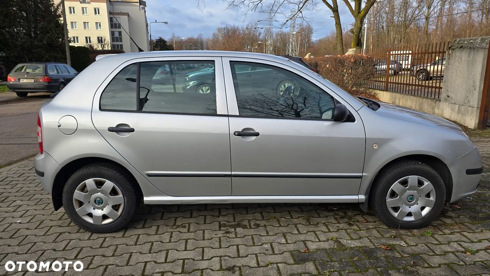 Skoda Fabia 1.4 16V Active - 4