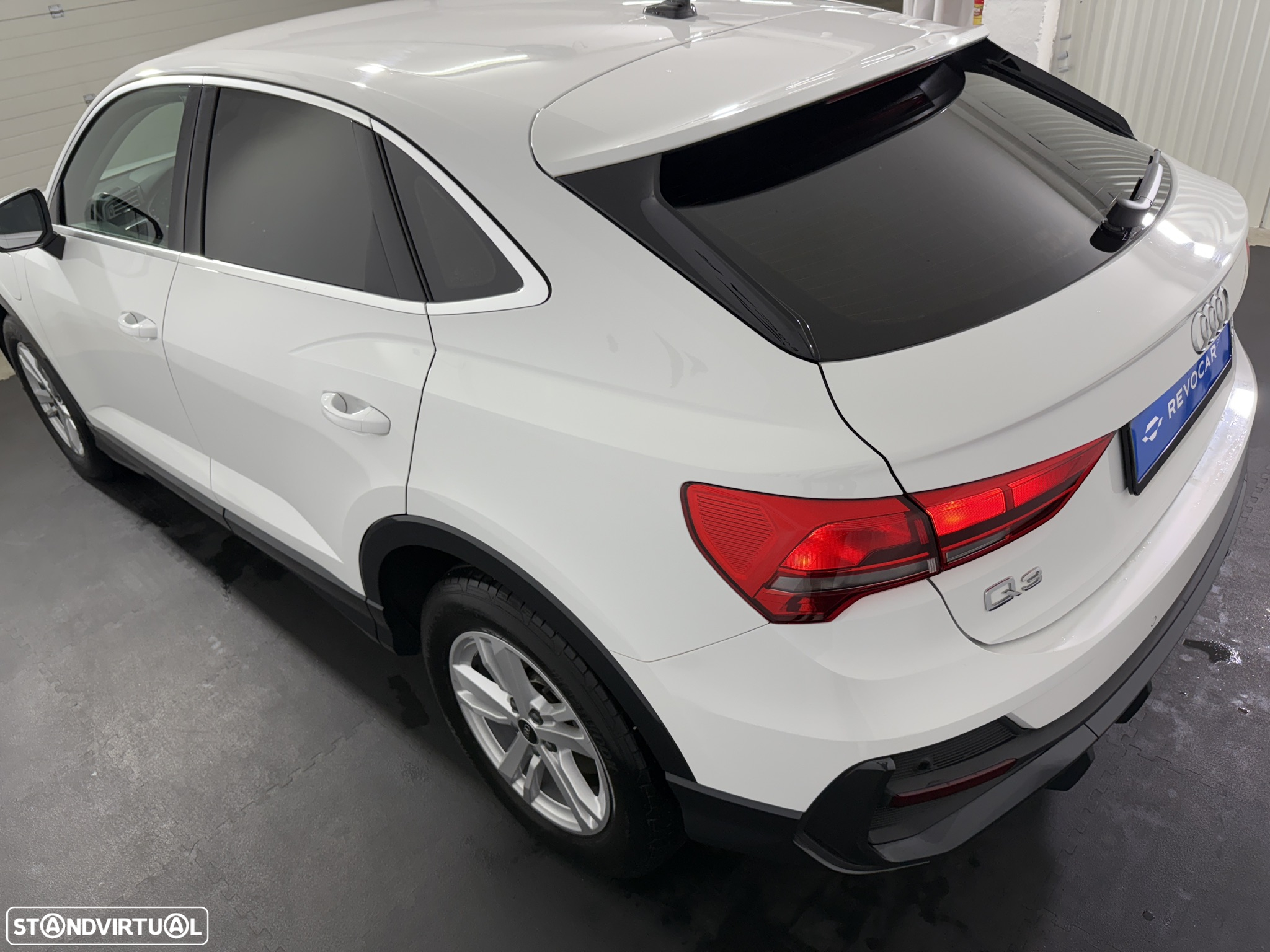Audi Q3 Sportback 45 TFSIe S tronic - 11