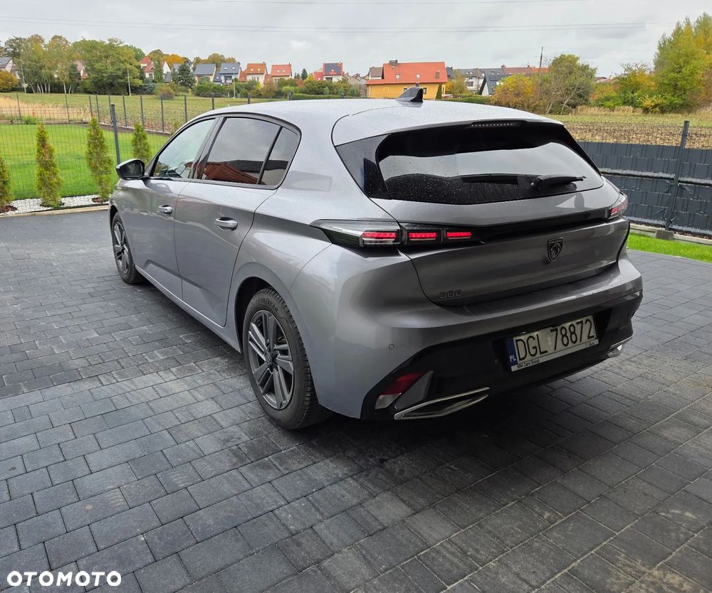 Peugeot 308 PureTech 130 EAT8 Allure - 9