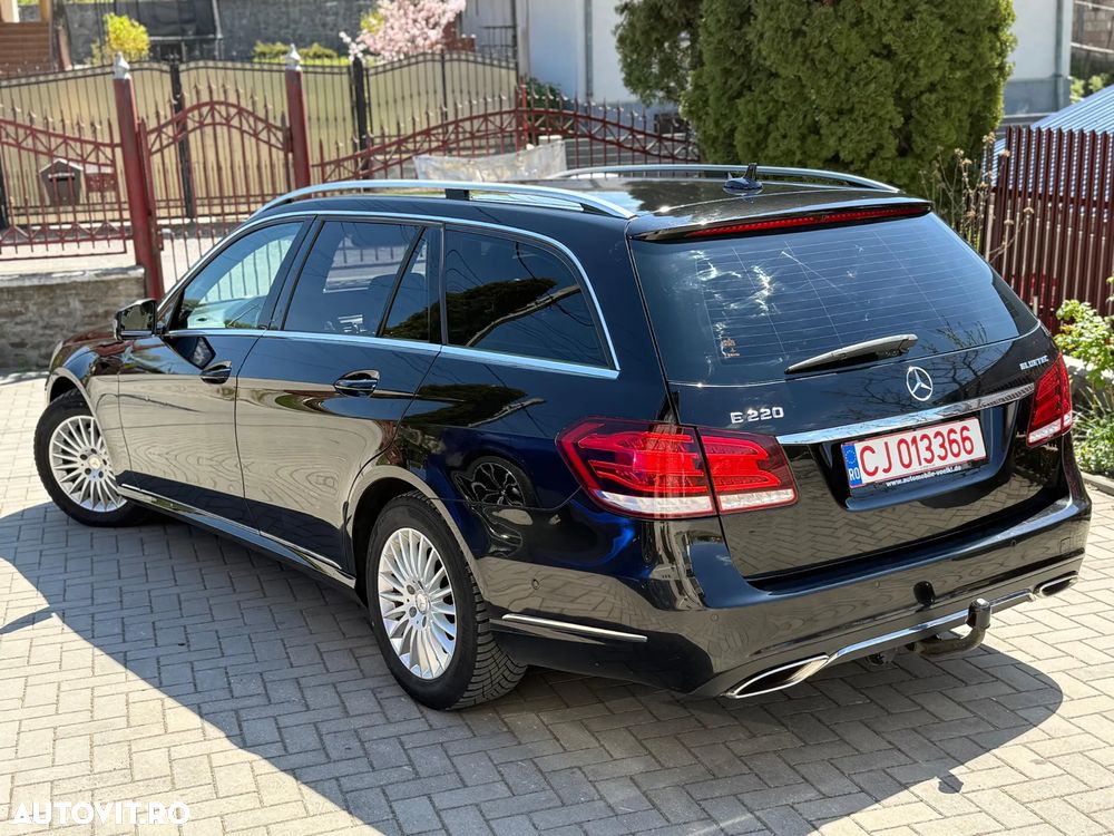 Mercedes-Benz E 220 BlueTEC BlueEFFICIENCY Edition 9G-TRONIC Edition - 3