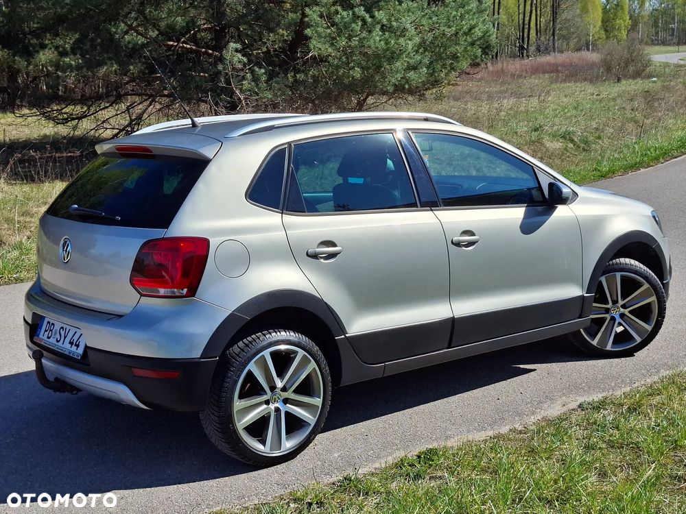 Volkswagen Polo Cross - 14