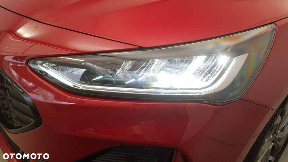 Ford Focus - 10