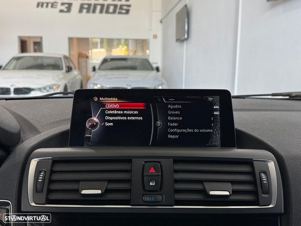 BMW 120 d Pack M - 19