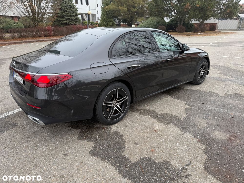 Mercedes-Benz Klasa E 200 9G-TRONIC Edition AMG Line - 17