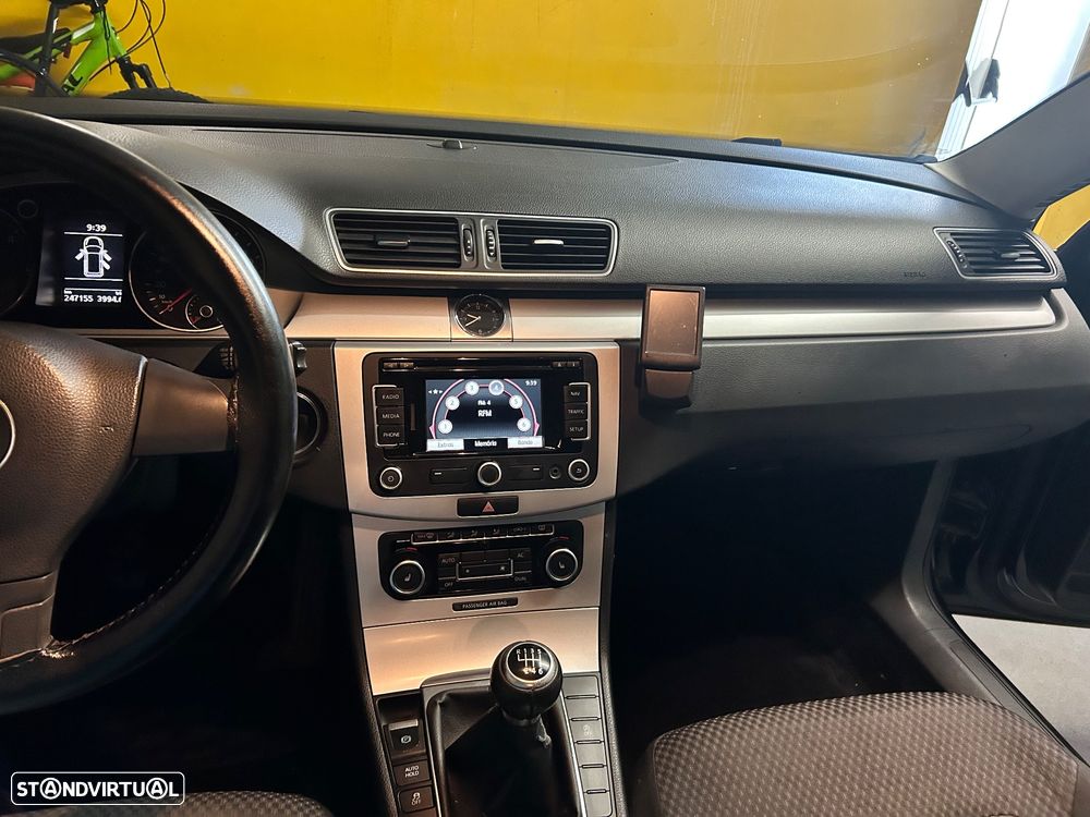 VW Passat Variant 2.0 TDi 4Motion BlueMotion Technol Comfortline - 6