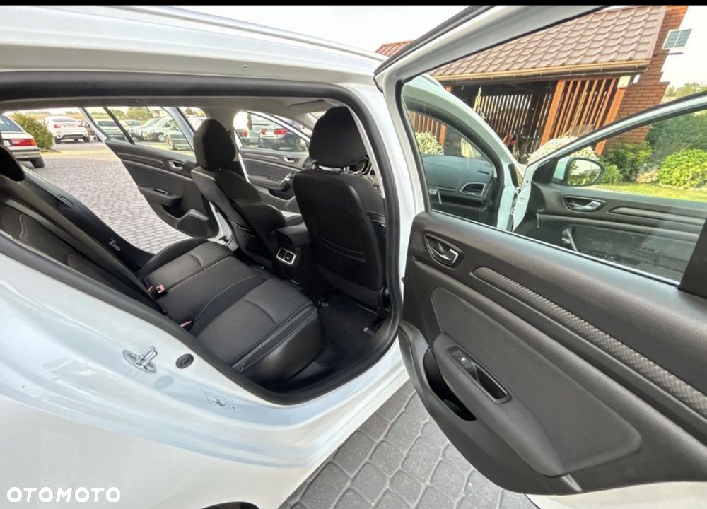 Renault Megane ENERGY dCi 110 EDC GT LINE - 16