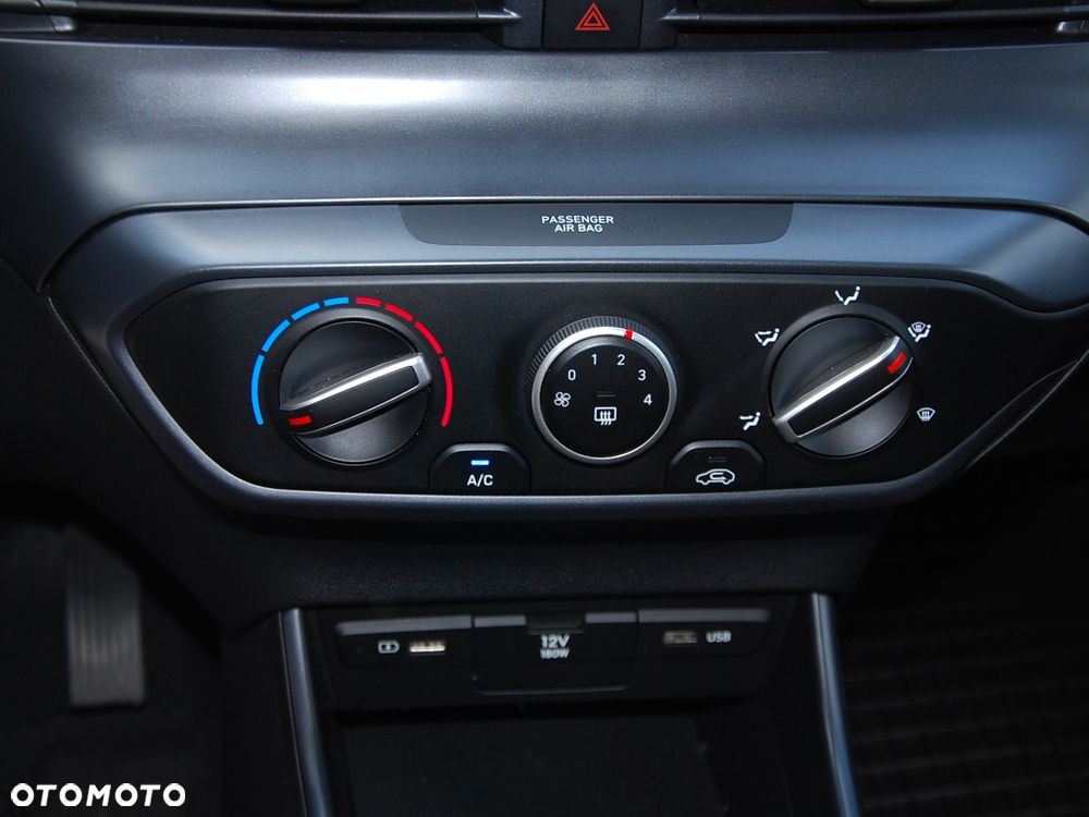 Hyundai i20 1.2 Pure - 32
