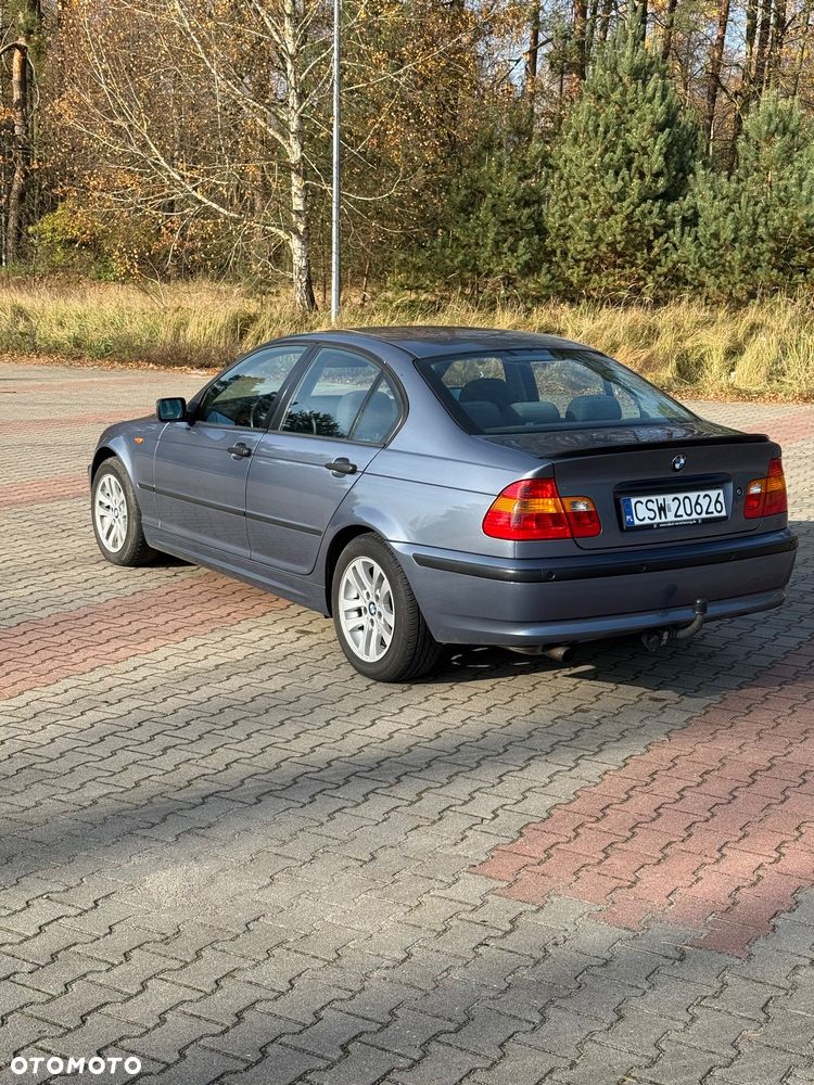 BMW Seria 3 316i - 8