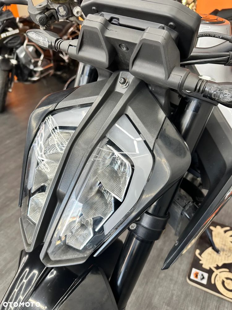 KTM Duke - 12