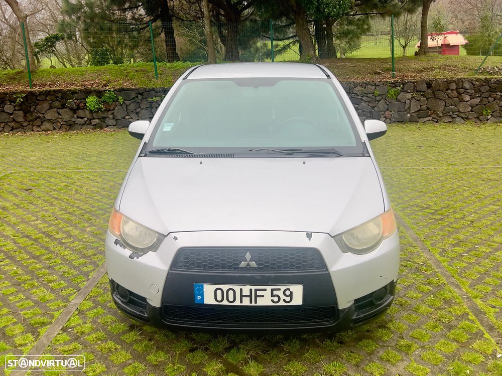 Mitsubishi Colt - 6
