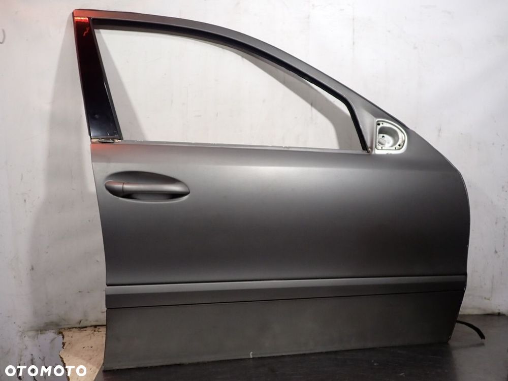 DRZWI PRAWY PRZÓD MERCEDES-BENZ W211 E200 CDI - 1