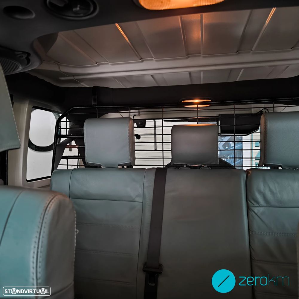 Jeep Wrangler Unlimited - 16