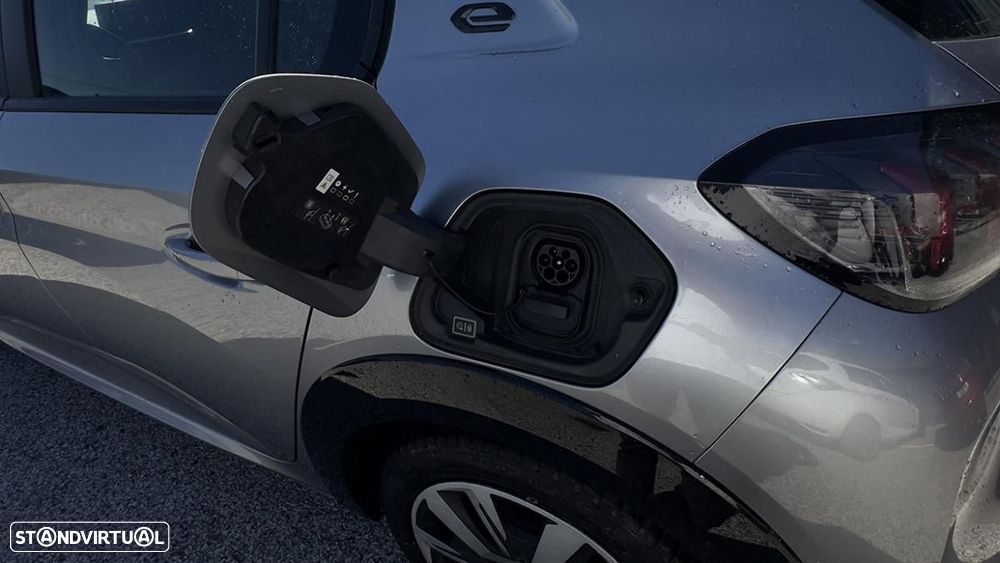 Peugeot e-208 50 kWh Active - 9