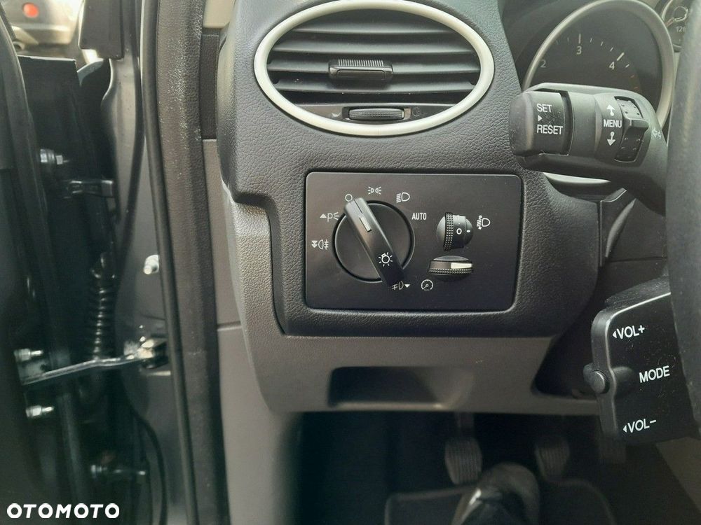 Ford Focus 1.6 TDCi Ambiente - 14