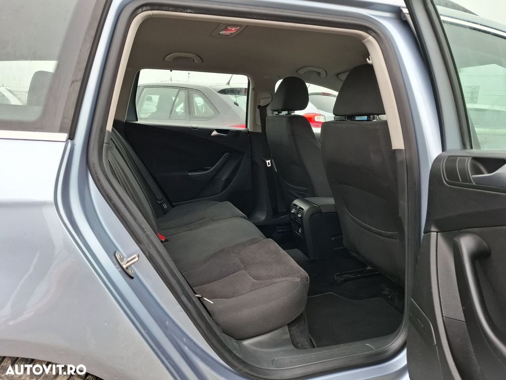 Volkswagen Passat 2.0 TDI BlueMotion Technology DPF Comfortline - 8