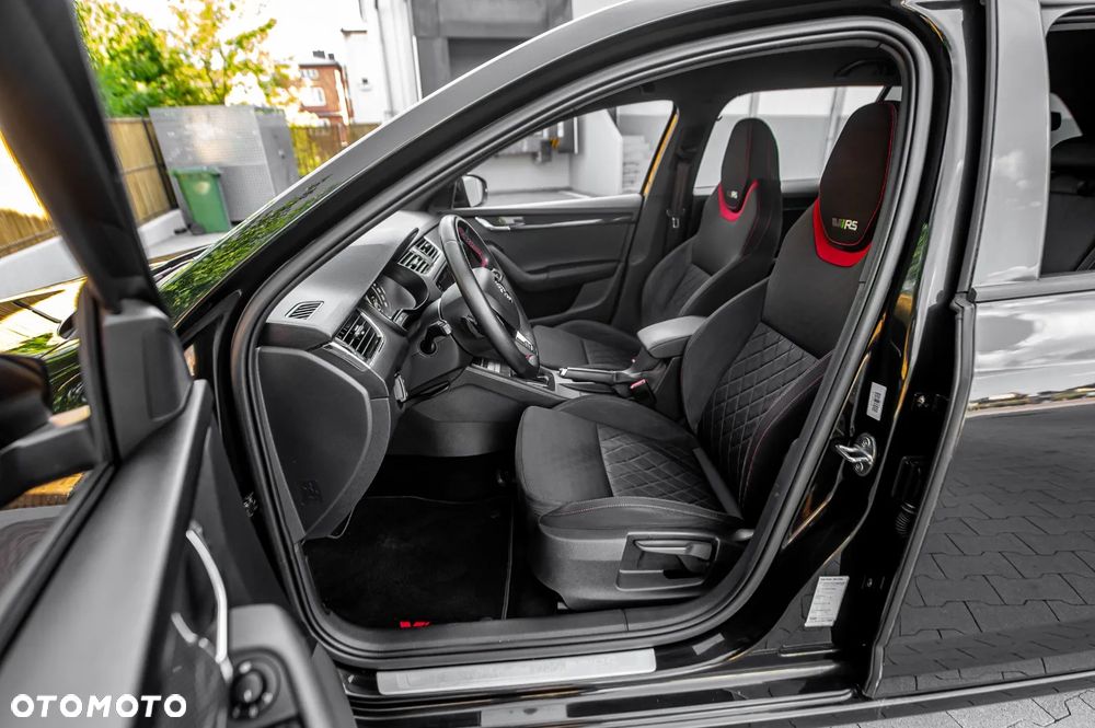 Skoda Octavia 2.0 TDI 4x4 DSG RS - 20